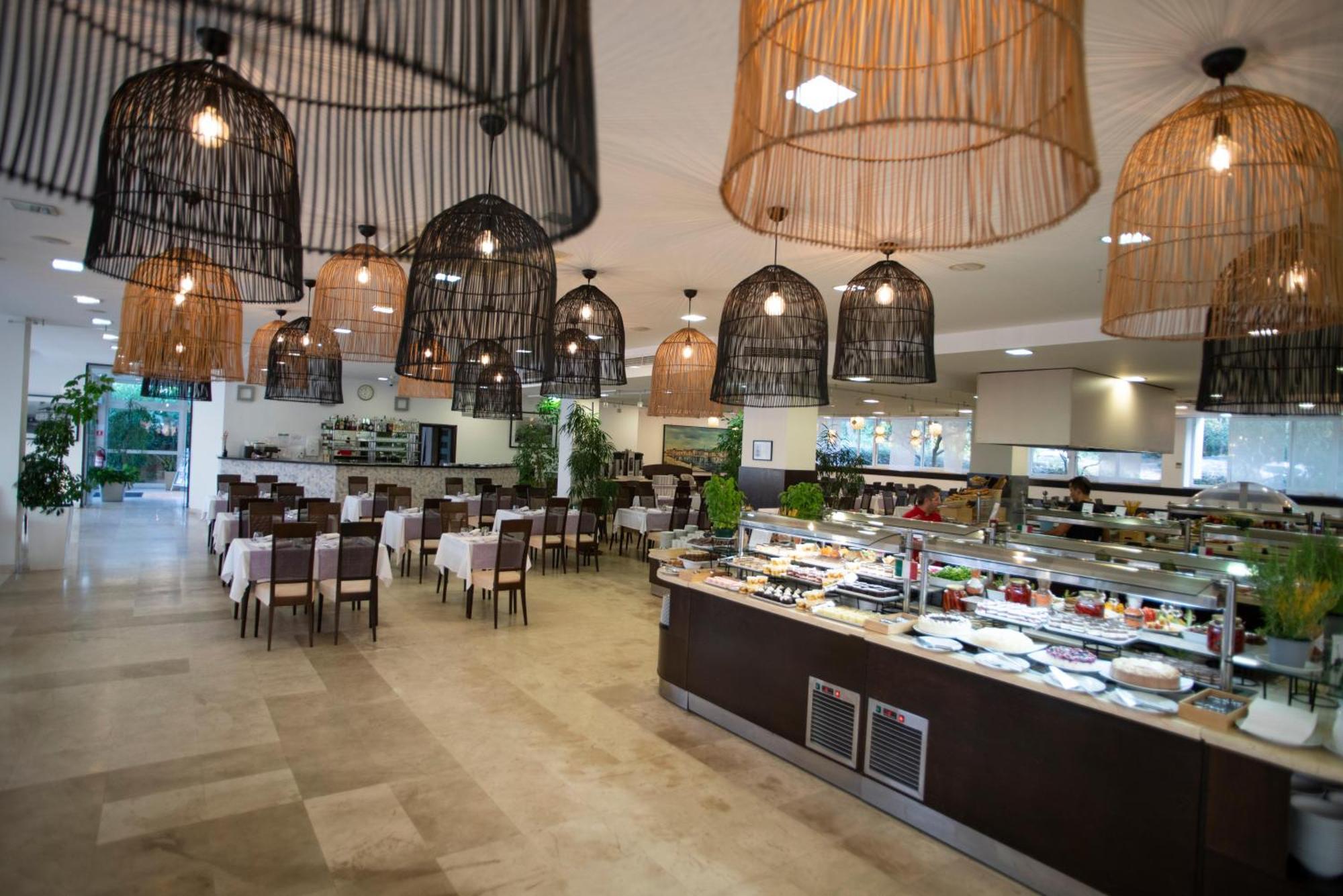 苏佩塔尔 Aminess Vival Casa Velaris酒店 外观 照片
